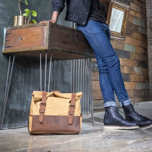 NWT- Milwaukee Bag Co. ESCHWEILER ROLLTOP MESSENGER BAG - Picture 4 of 5